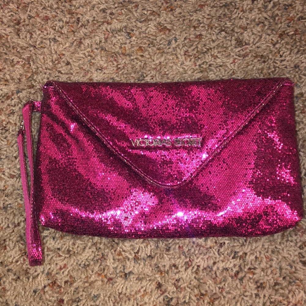 Sparkle wristlet
